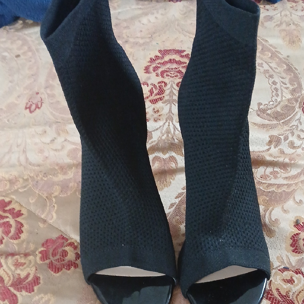 Black Peep Toe Knit Boots